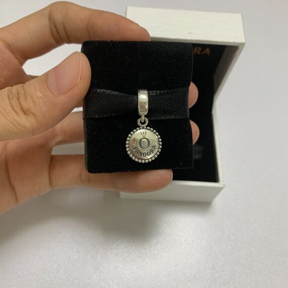 Disney Parks 2022 Halloween Minnie Mouse Boo Ghost Pandora Charm NIB - Picture 2 of 4